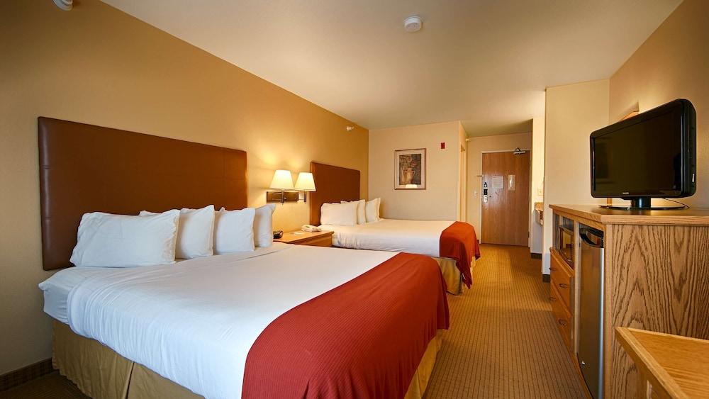 Best Western Wapakoneta Inn photo 10
