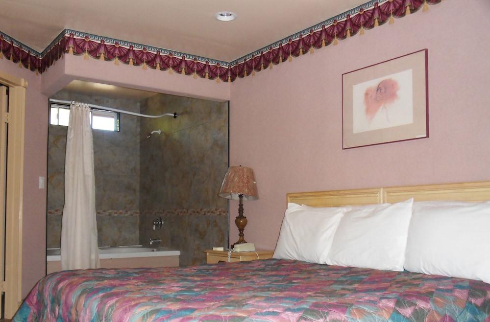 Stardust Inn photo 16