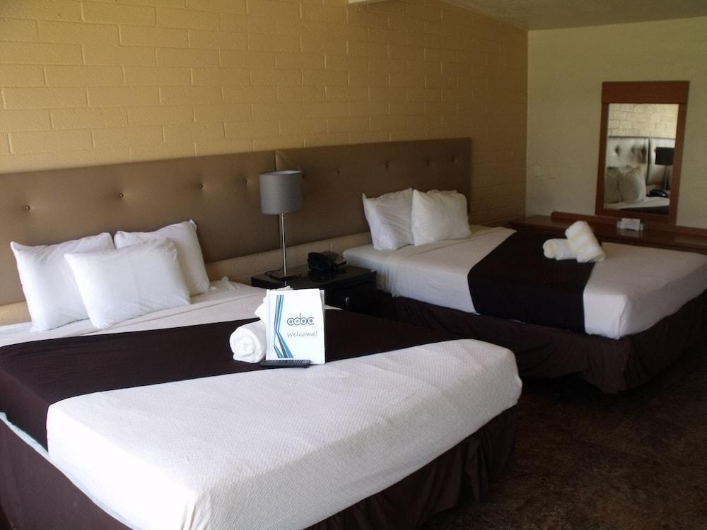 CCBC Resort Hotel - A Gay Men's Resort photo 67