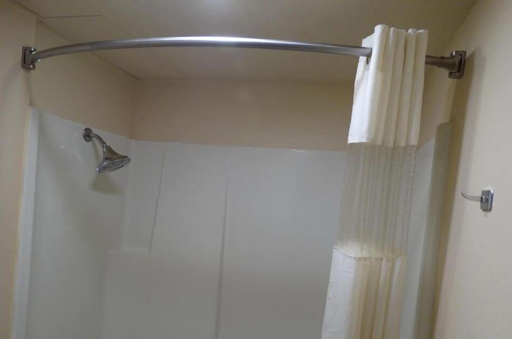 Budget Motel photo 22