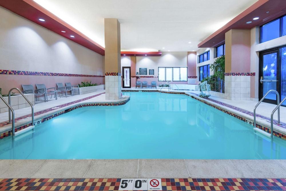 Embassy Suites by Hilton St. Louis St. Charles photo 21