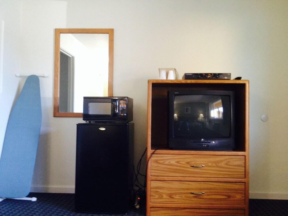 Lake Marina Inn photo 13