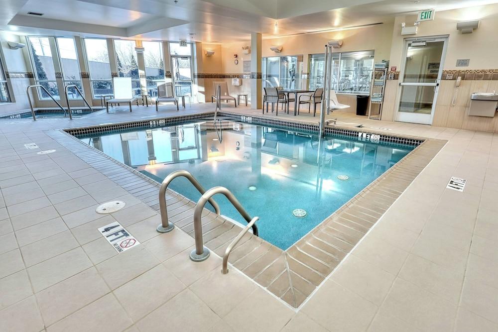 Courtyard by Marriott York photo 14