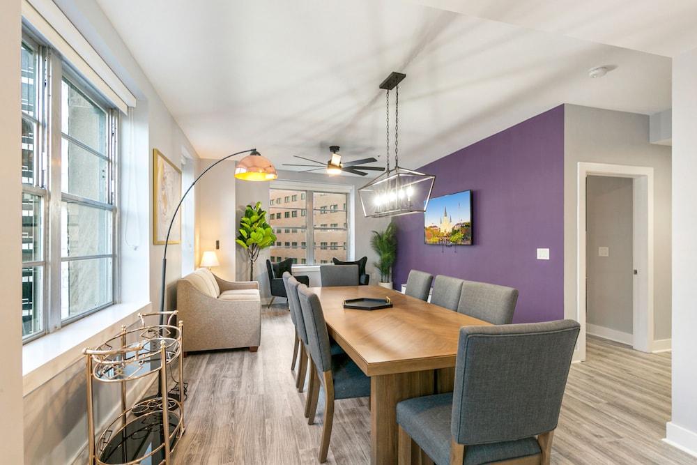 Modern Condos in California Building by Hosteeva photo 72