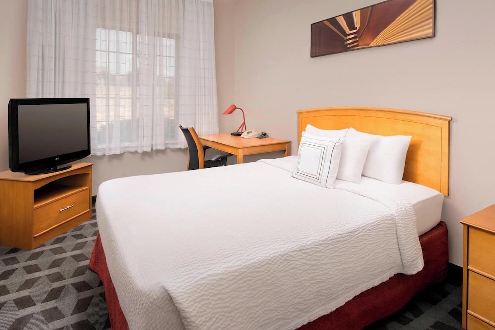 Towneplace Suites Abq Airport photo 4