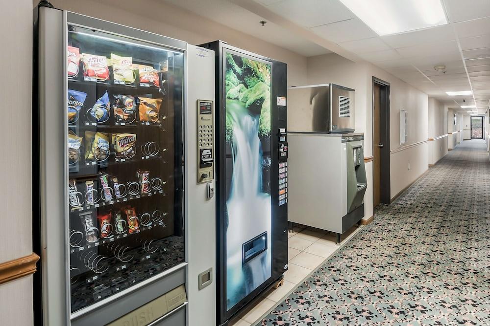 Americas Best Value Inn Wenona photo 26