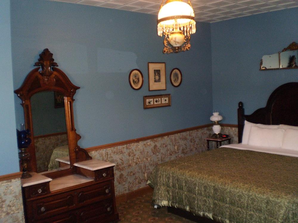 Hotel Millersburg photo 8