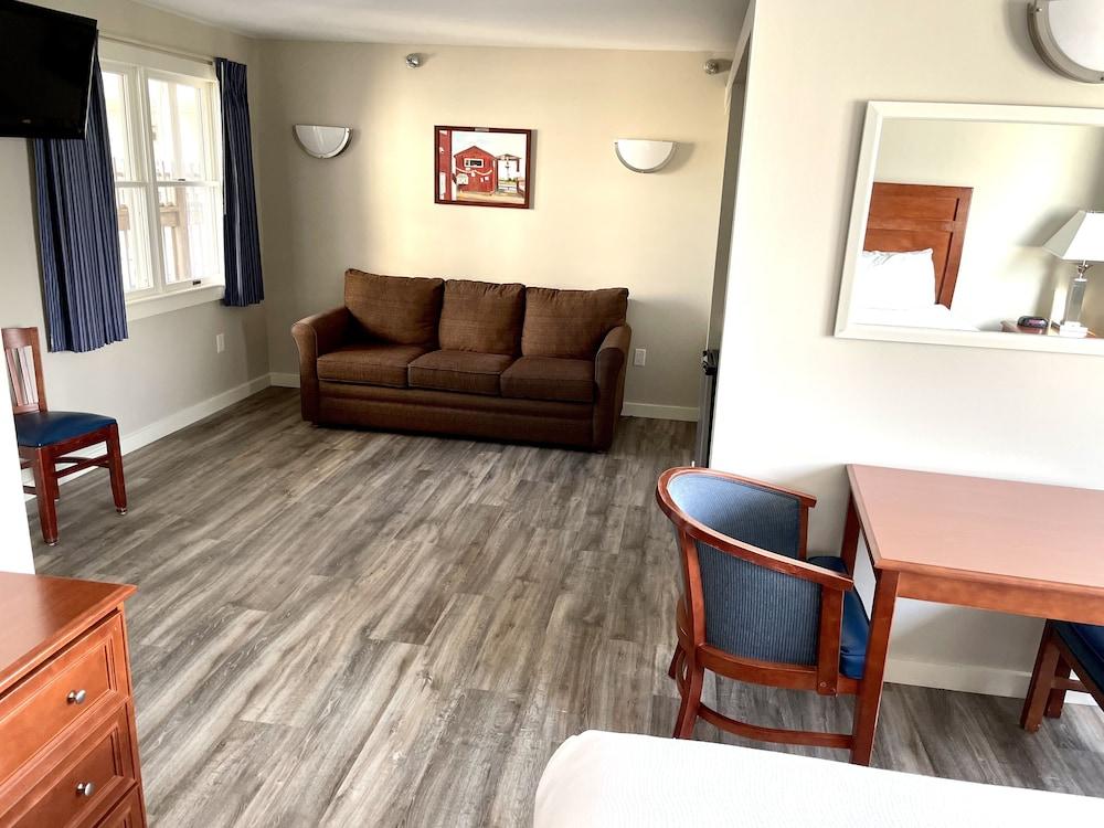 Atlantic Oceanfront Hotel photo 23