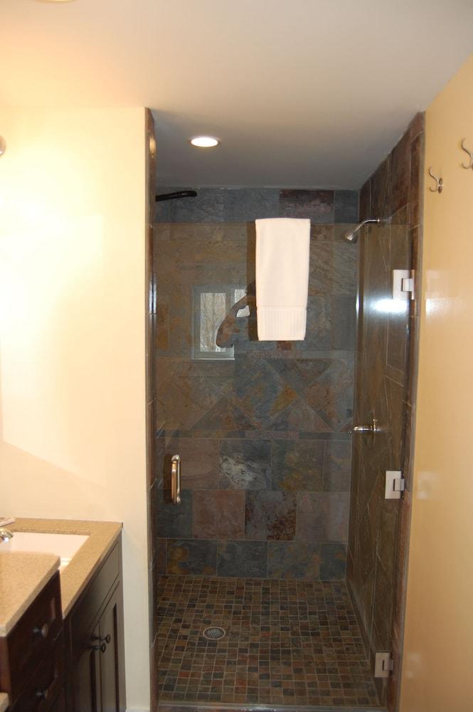 Cranmore Inn photo 69