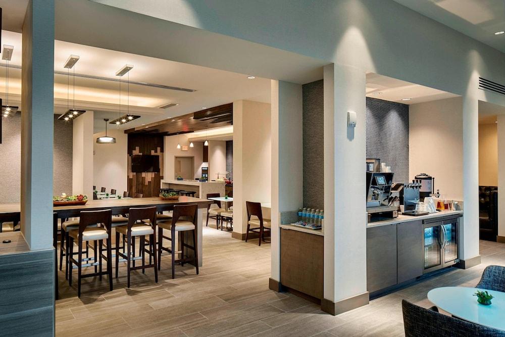 Marriott Cincinnati North photo 20
