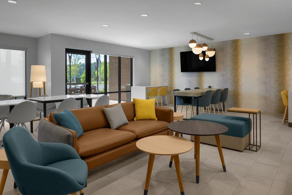 TownePlace Suites by Marriott Coeur d'Alene photo 45