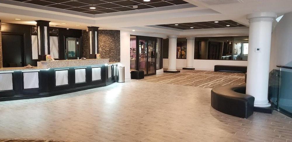 Regalia Hotel & Conference Center photo 30