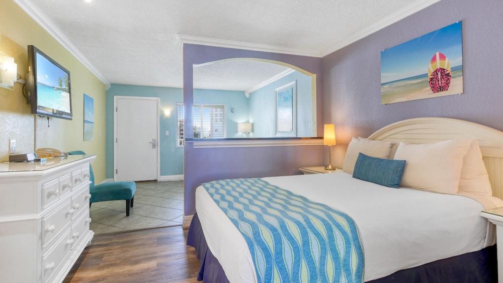 Pelican Pointe Clearwater Beach Hotel photo 8