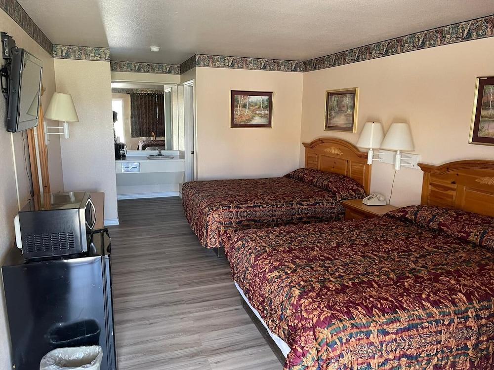 Motel 7 By Oyo Near Phoenix Airport photo 30