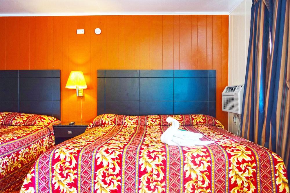Skyview Manor Motel photo 3