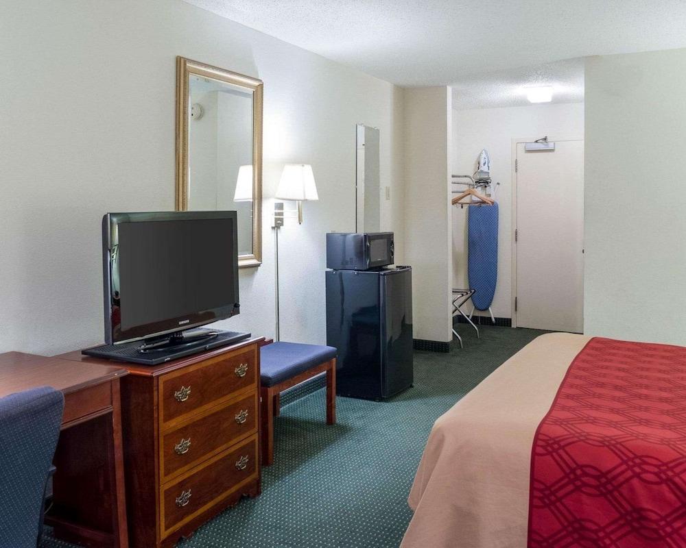 Econo Lodge Yazoo City photo 10