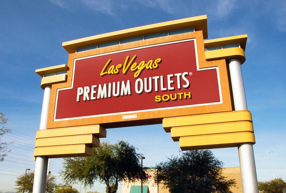 Hampton Inn Las Vegas Strip South, NV photo 42