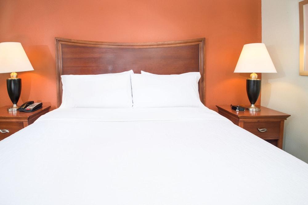 Hilton Garden Inn Fayetteville Fort Bragg photo 22