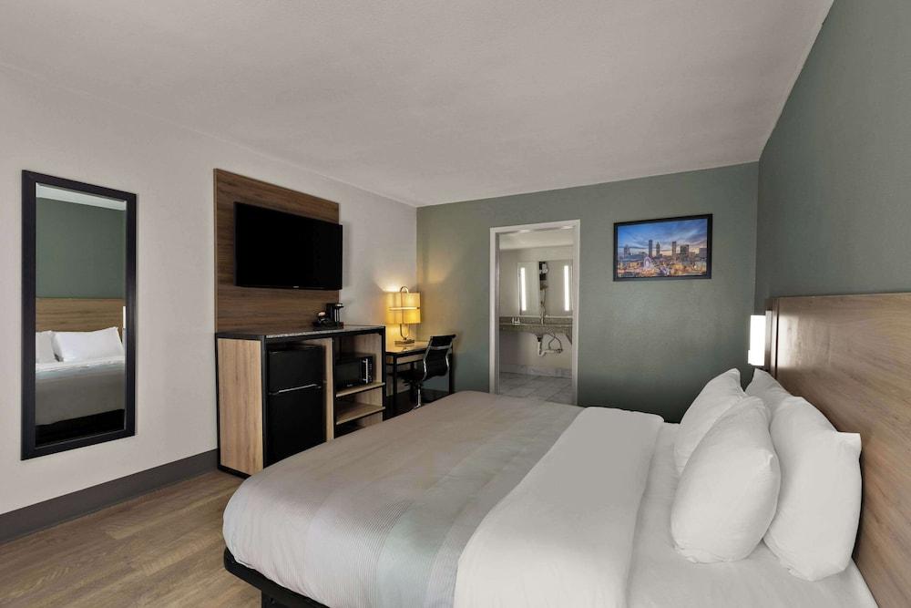 Quality Inn Monroe photo 25