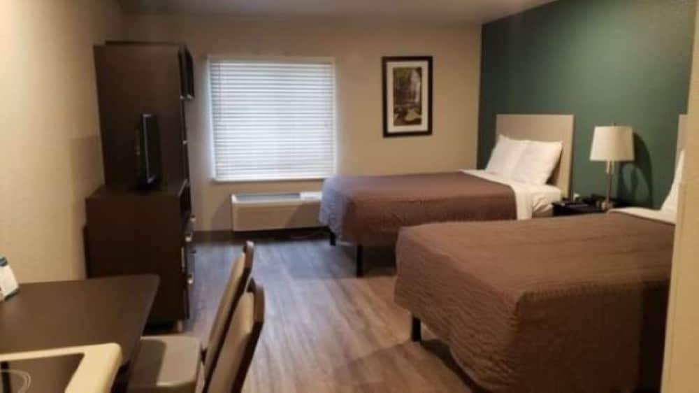WoodSpring Suites Lebanon photo 13