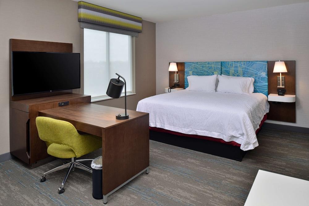 Hampton Inn & Suites Adrian photo 19