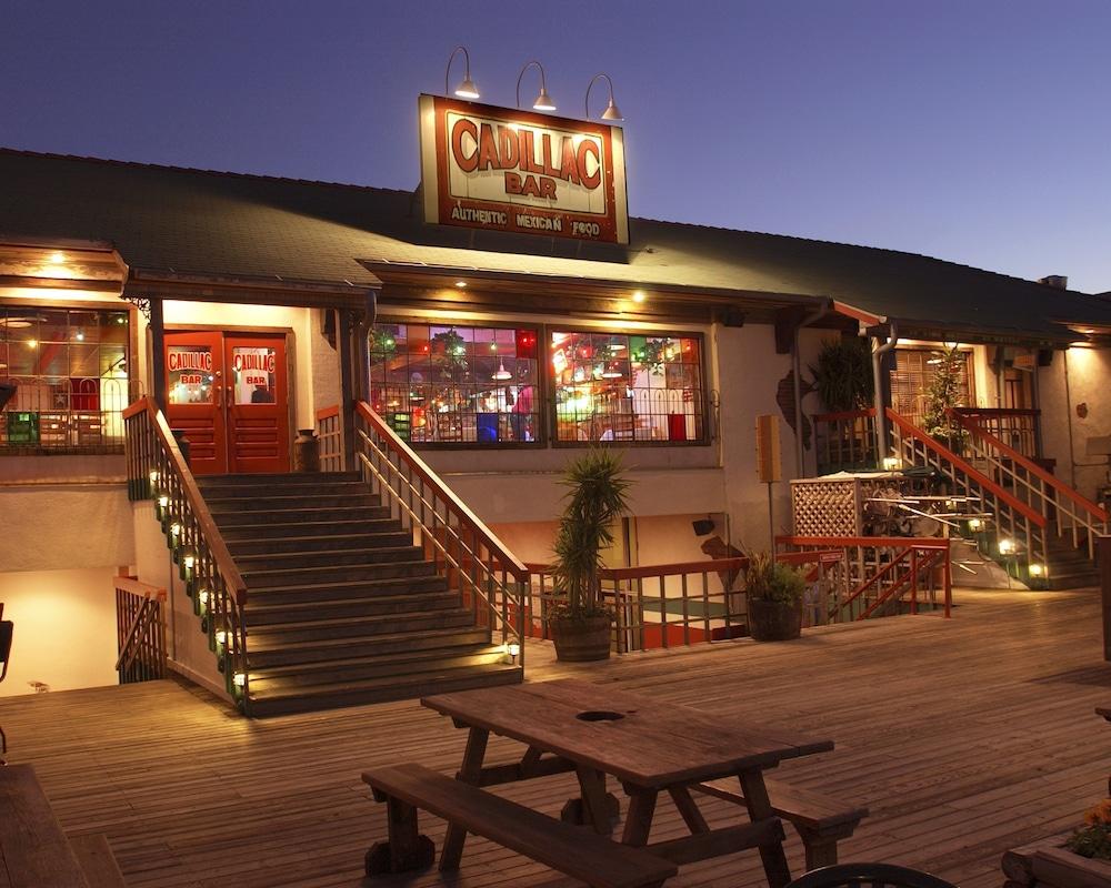 Kemah Boardwalk Inn photo 46