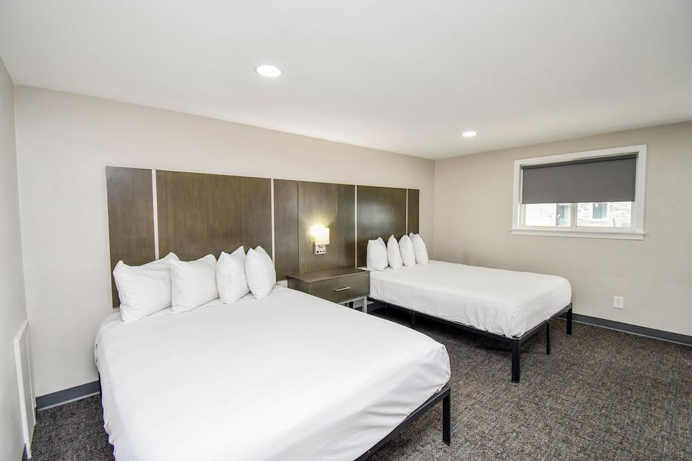 Settle Inn photo 3