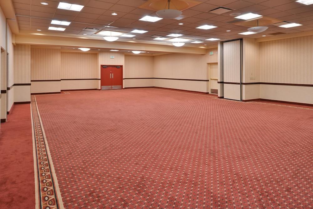 Best Western Plus Downtown Tacoma photo 62