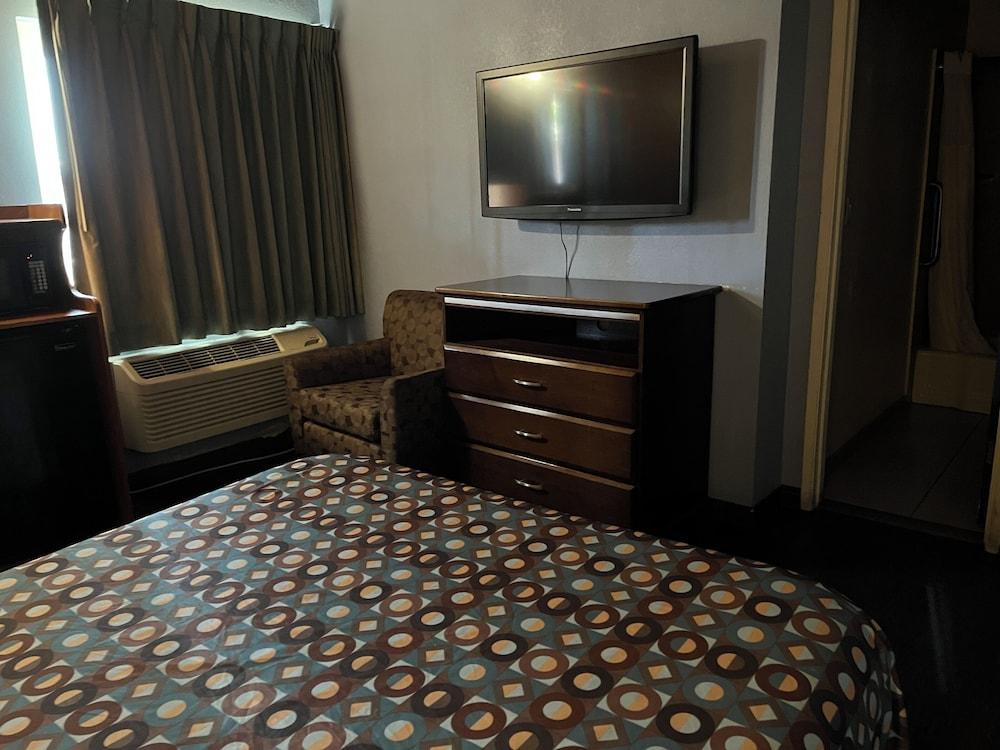 Del Aire Inn LAX photo 10