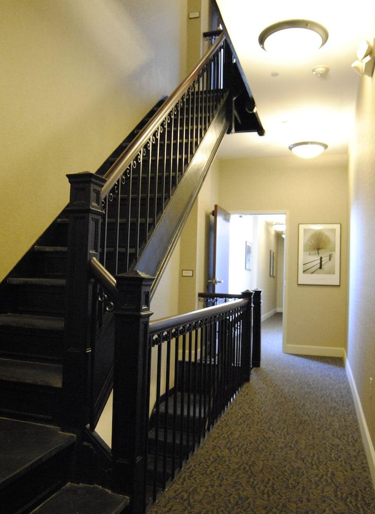 The Parker Inn & Suites photo 31