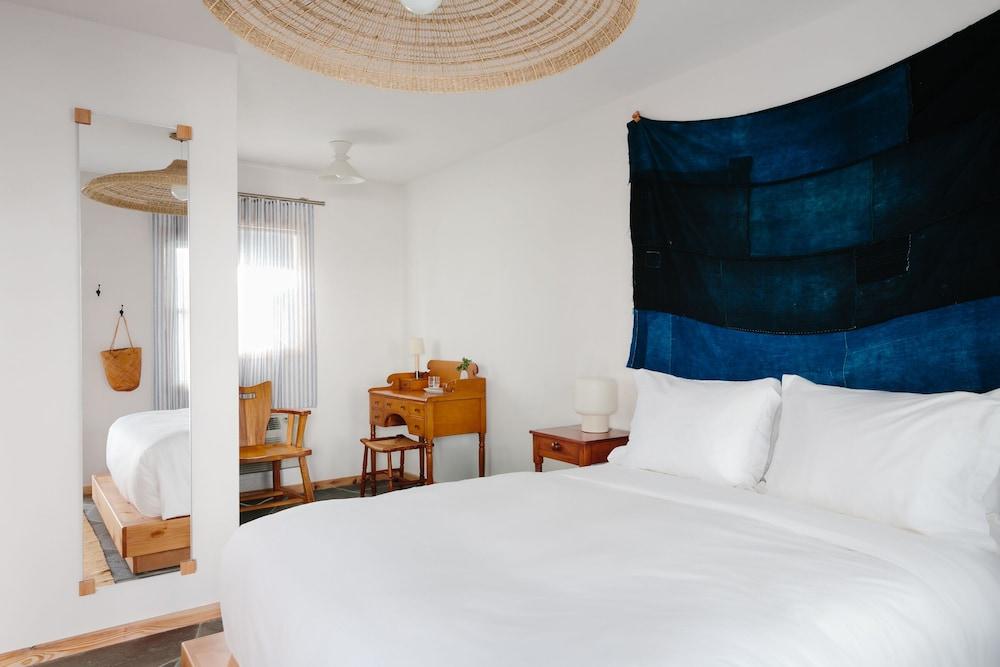 Daunt's Albatross Motel photo 10
