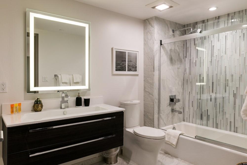 Abode Los Angeles - Downtown South Park photo 44
