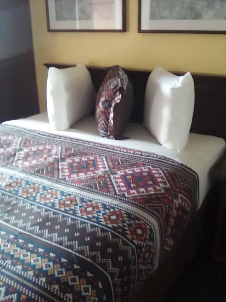 Vernals Best Value Inn photo 5