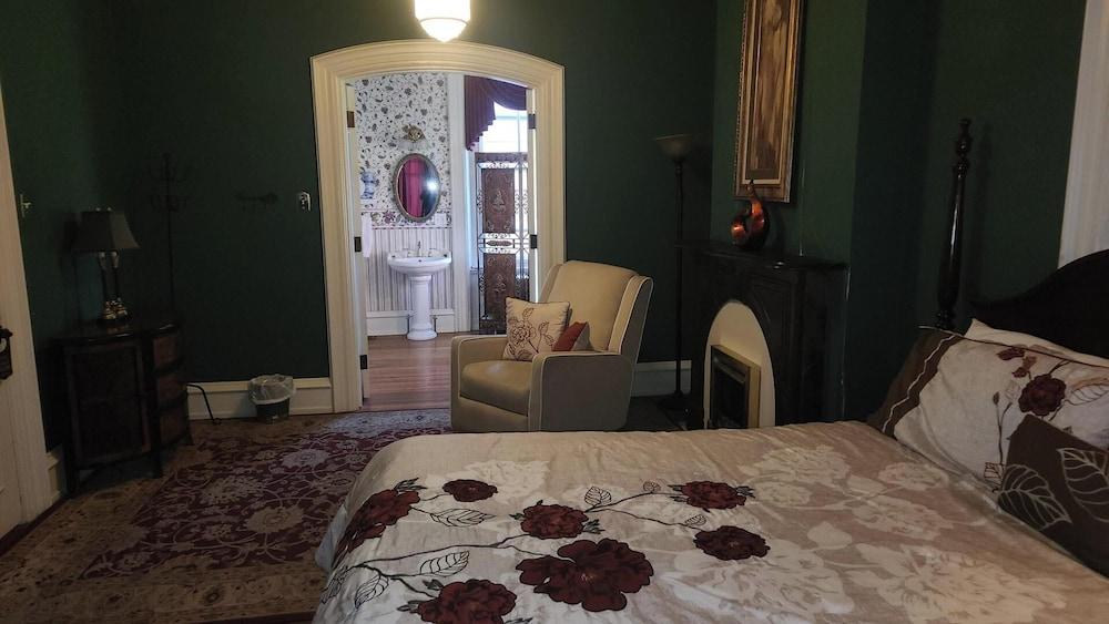 Greystone Manor Bed & Breakfast photo 21