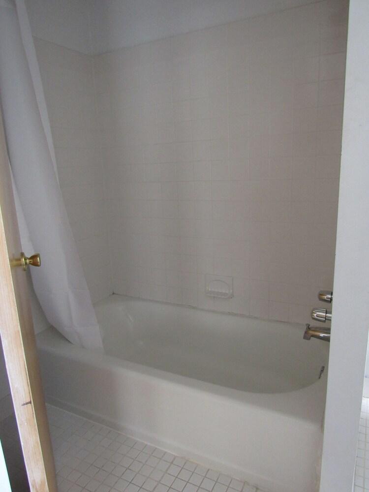 The Coral Sands Motel photo 35