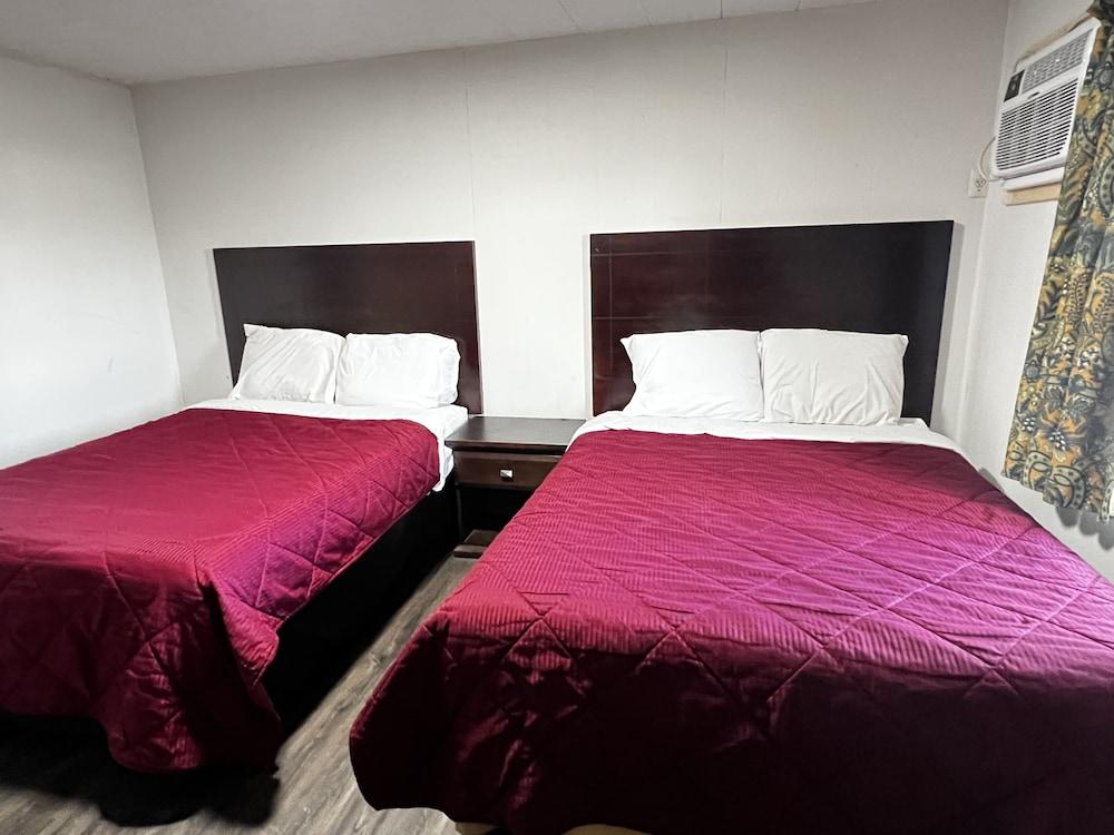 Family Inn photo 5