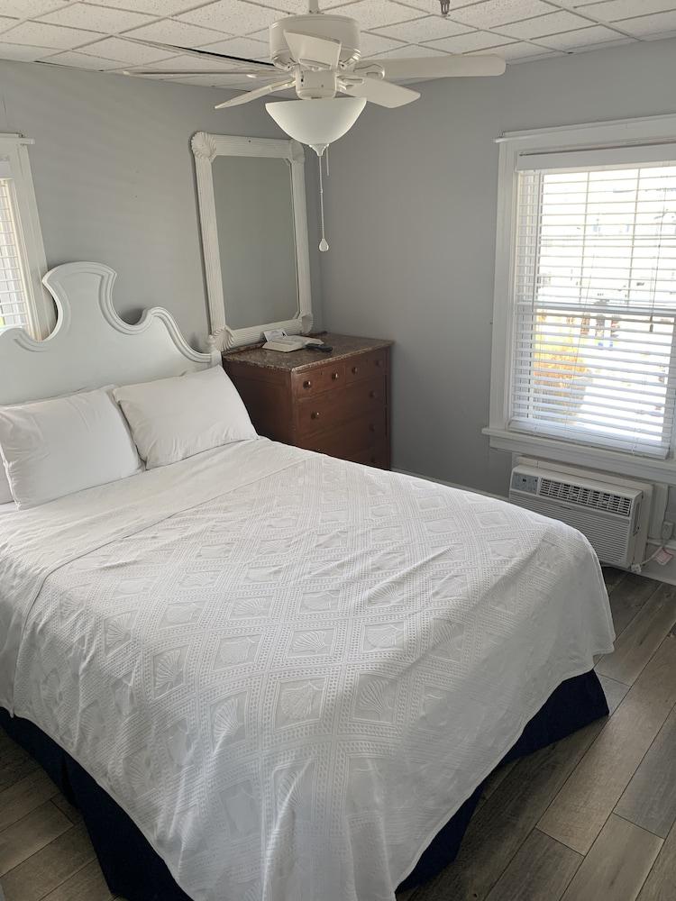 Ocean Manor Inn photo 56