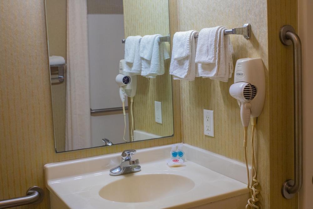 Colfax Inn photo 7