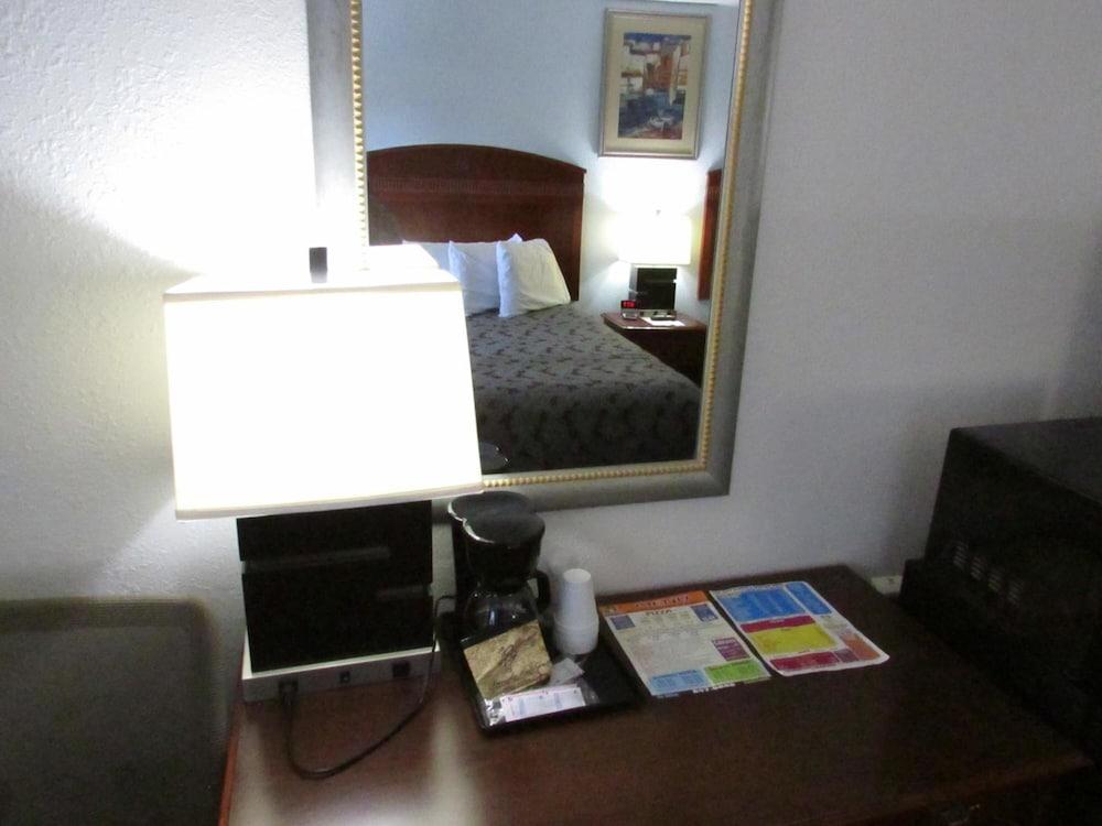 Parsons Inn photo 17