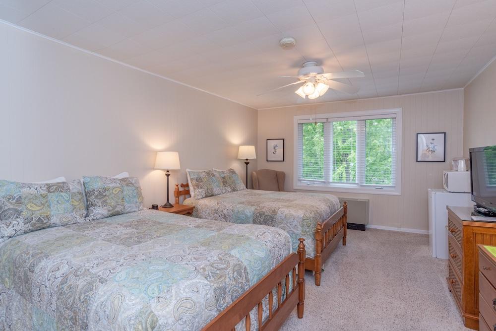 Wilder Inn photo 14