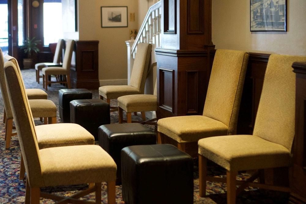 Washington Inn photo 24