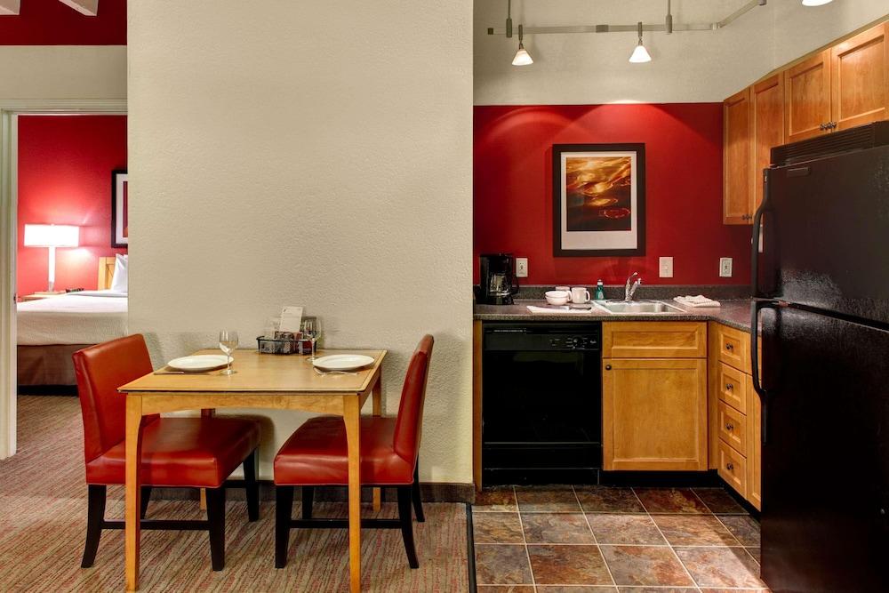 Residence Inn by Marriott Atlanta Midtown/Peachtree at 17th photo 15
