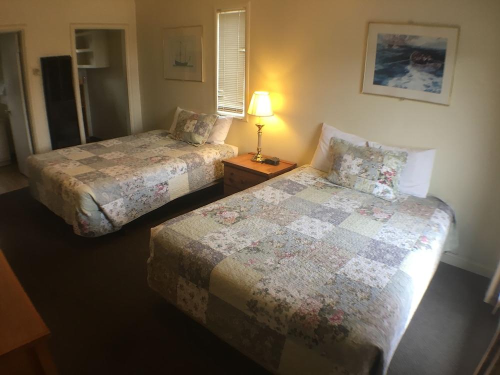 Anchor Lodge Motel photo 3