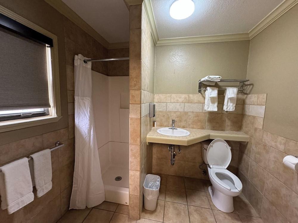 Oriental Hotel photo 10