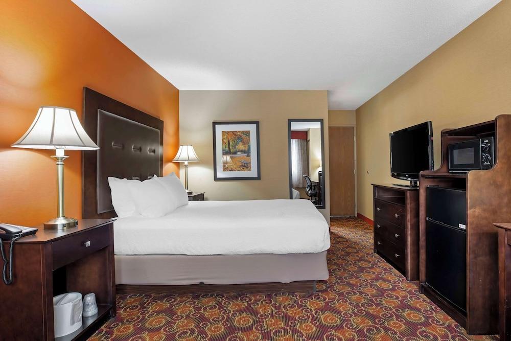 Best Western The Inn at Sharon/Foxboro photo 18