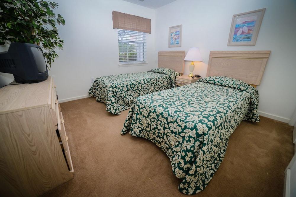 River Oaks Resort photo 65