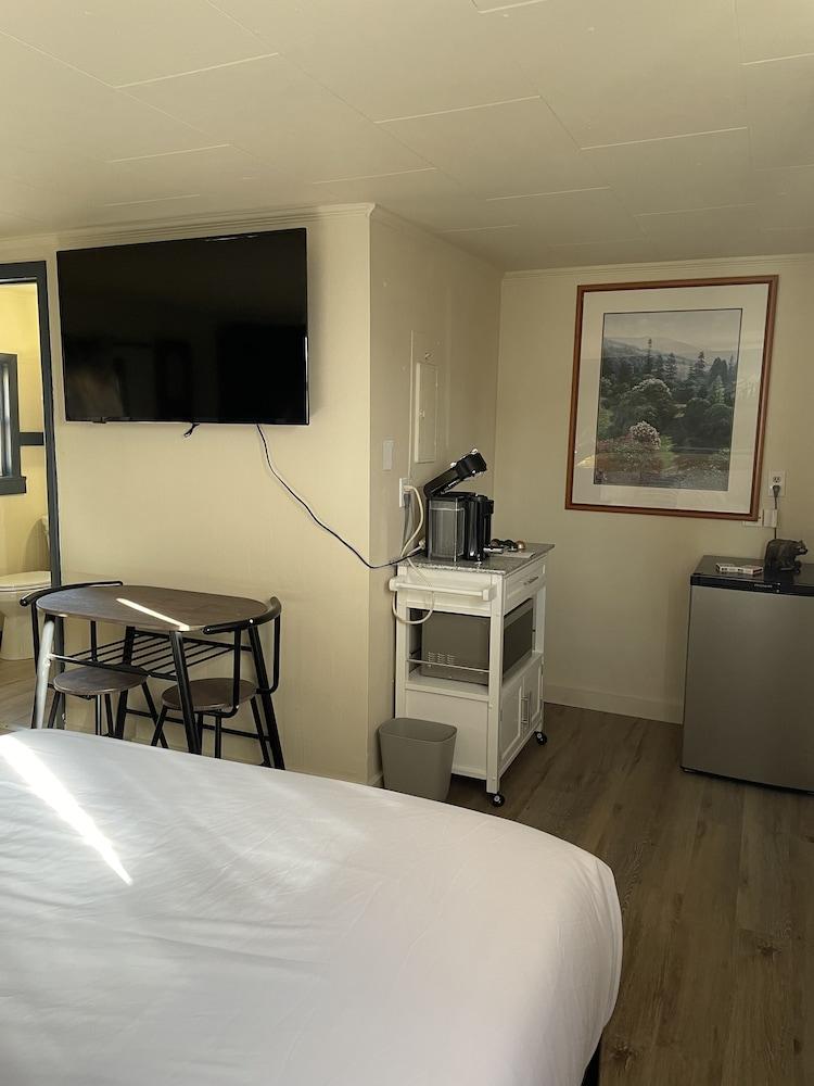 Sacajawea Inn photo 17
