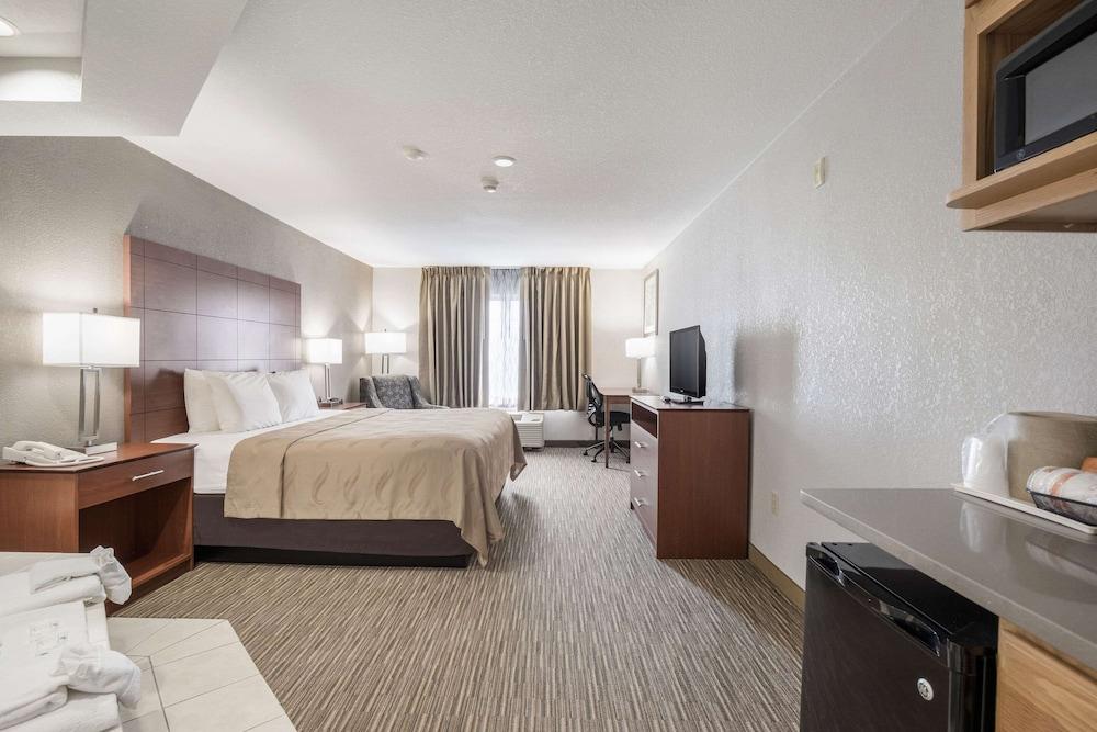 Quality Inn & Suites Lodi I-90 photo 22