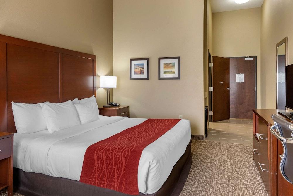 Comfort Inn & Suites Augusta photo 9
