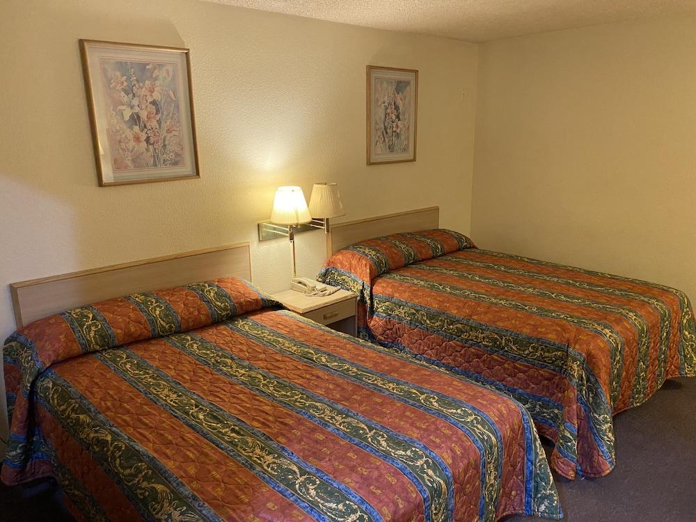 Circle Inn Motel photo 7